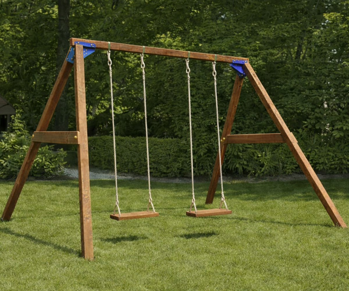 Kiik Freeswing 2-kohaline nelikantpuit (pruun immutus)  koduhoovis