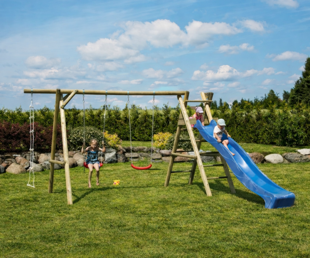 Henry mänguväljak puidust konstruktsiooniga ja 2,9 m liumäega lastele