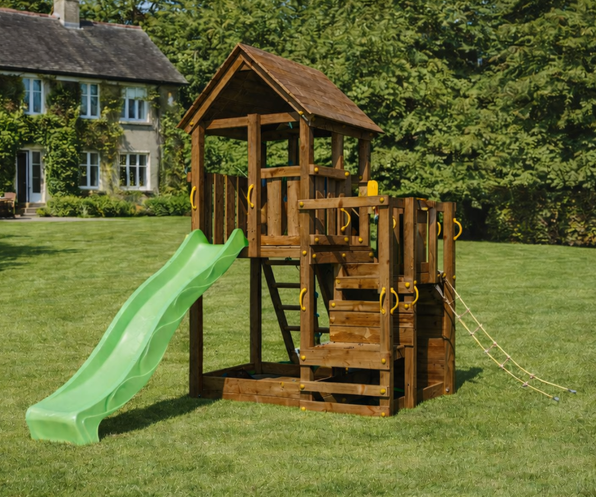 Mänguväljak Penthouse (immutatud) koduhoovis