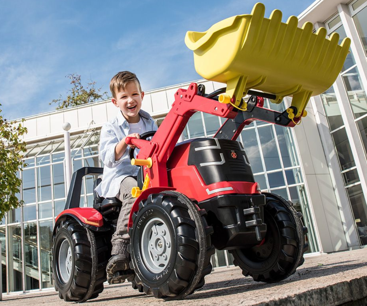 Rolly X-Trac Premium pedaalidega traktor avatava kapoti ja kopaga