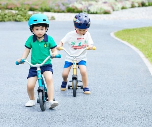 Laste jooksuratas Micro G-Bike Chopper Deluxe (kollane), lastele vanuses 2-5 eluaastat