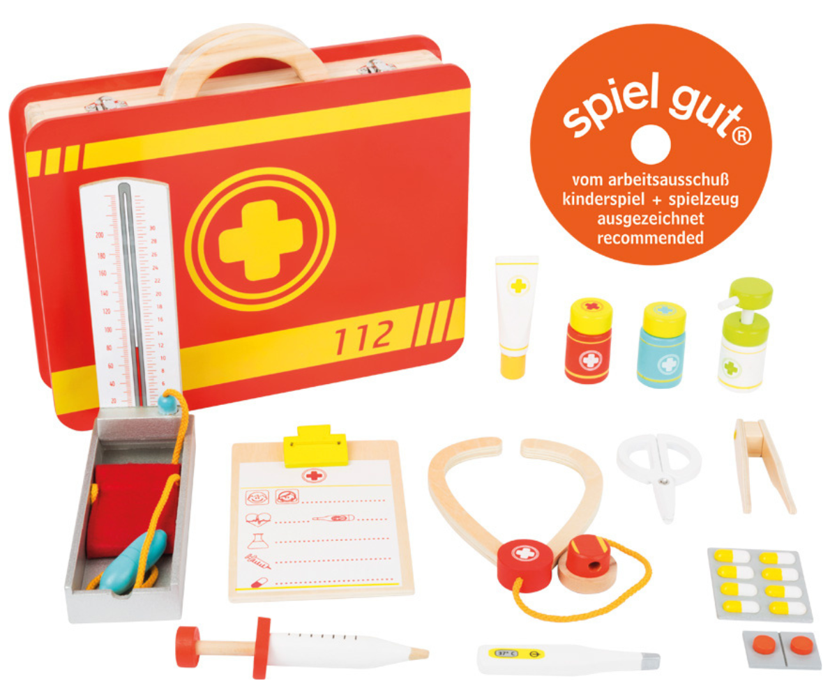 Puidust arsti kohver koos tarvikutega avatud vaates