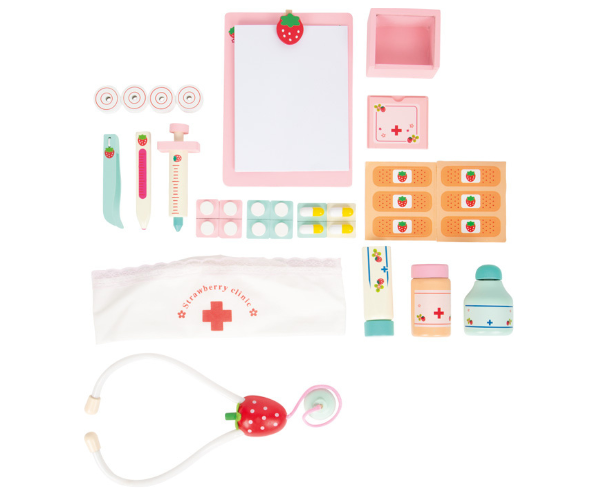 Laste arstimängu puidust tarvikud – termomeeter, süstal, plaastrid ja pudel.