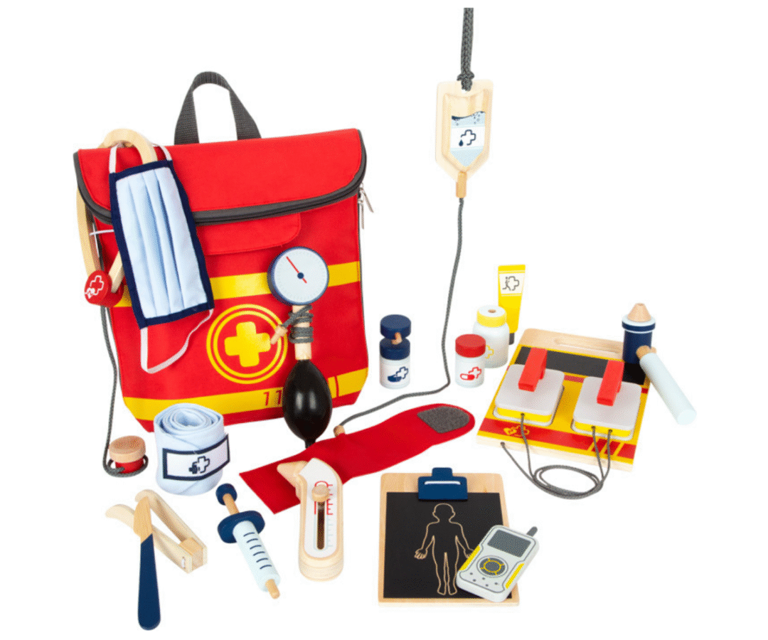 Puidust arstimängu seljakott koos kõikide tarvikutega