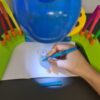 Laste joonistusprojektor + 12 markerit ja 32 pilti, sinine