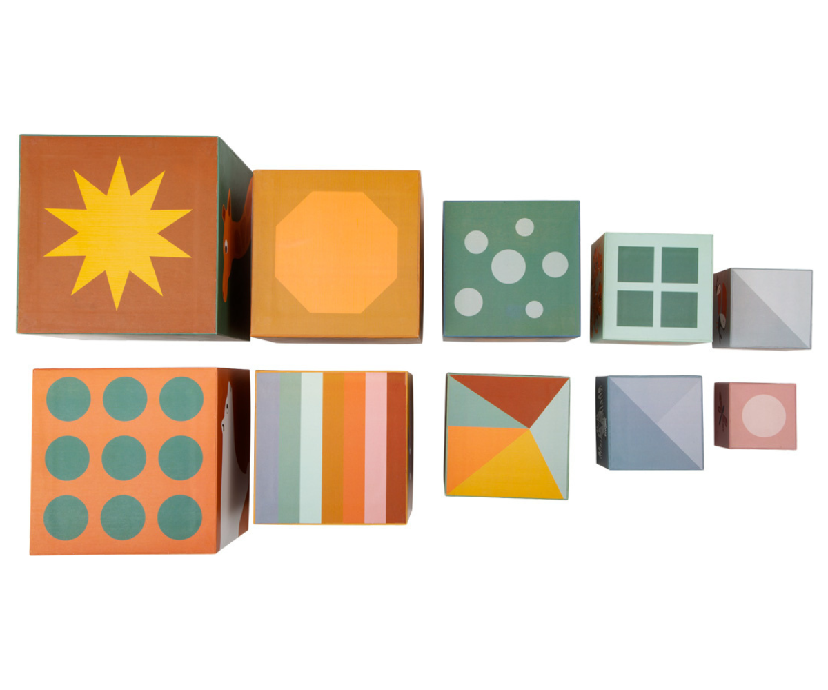 Safari teemaline ladumisklotside komplekt 10 eri suuruses kuubikuga