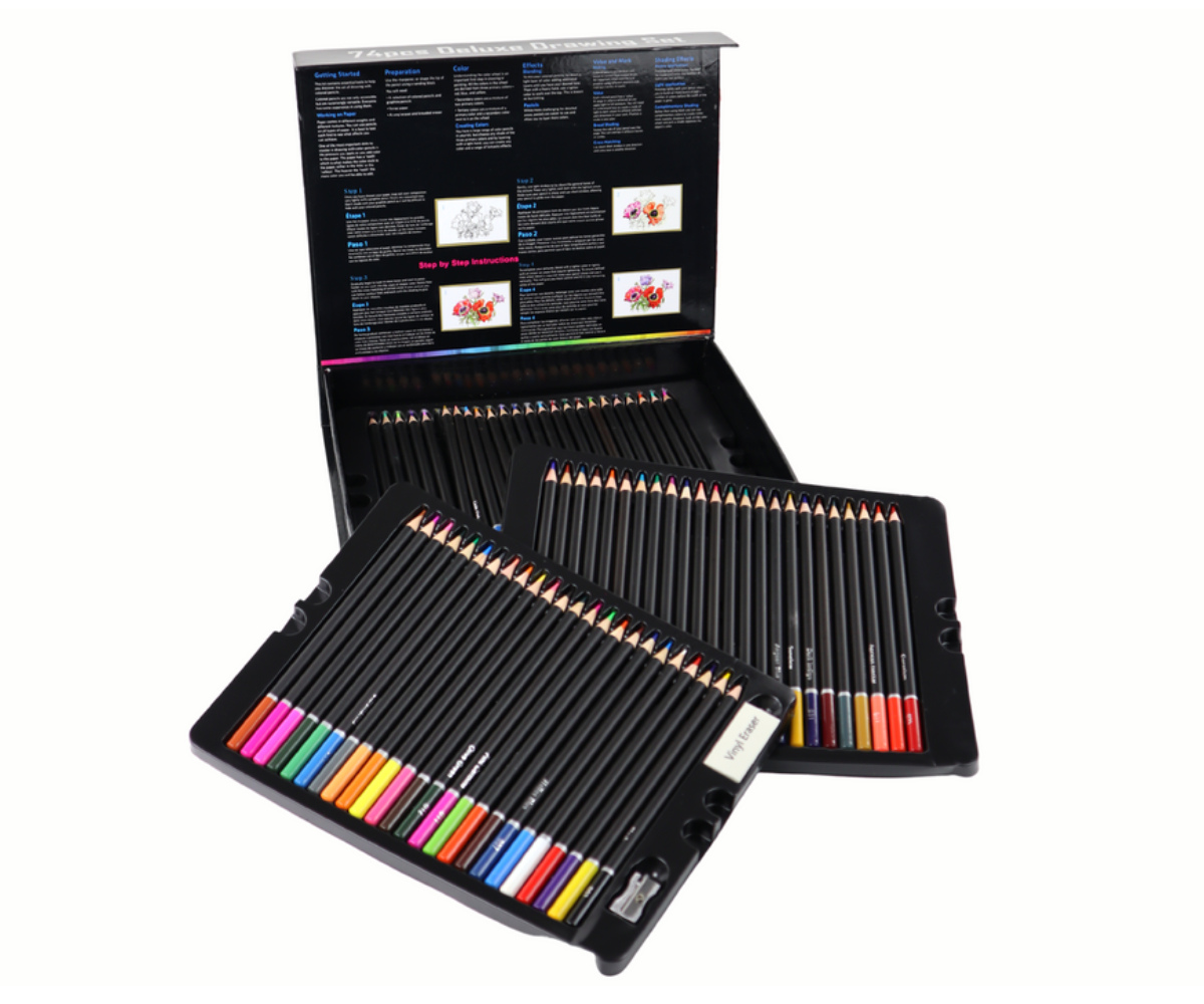 Avatud joonistuskarp, nähtaval 72 värvipliiatsit, kustukumm, teritaja ja värviraamat