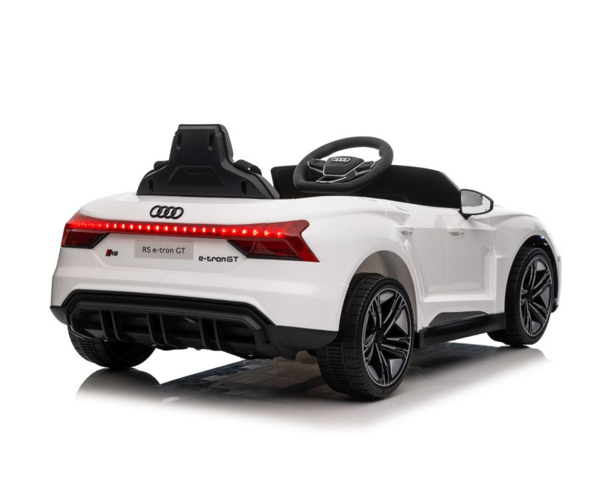 Elektriline lasteauto Audi E-tron GT QLS-6888 4x45W valge