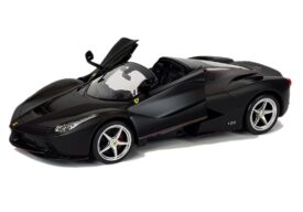 Ferrari Aperta R/C auto must, drift funktsiooniga, kvaliteetsete kummirataste ja realistliku interjööriga