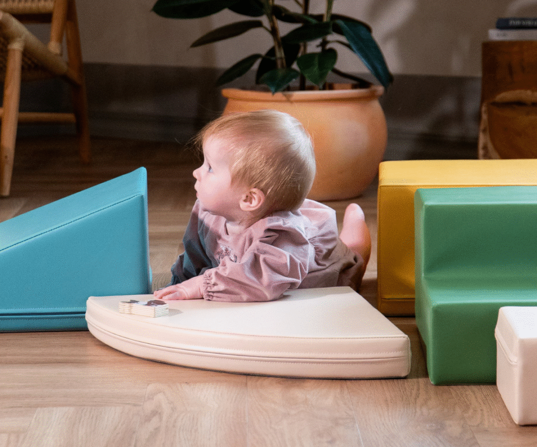 Montessori nurk IGLU pehmete klotsidega motoorika treenimiseks