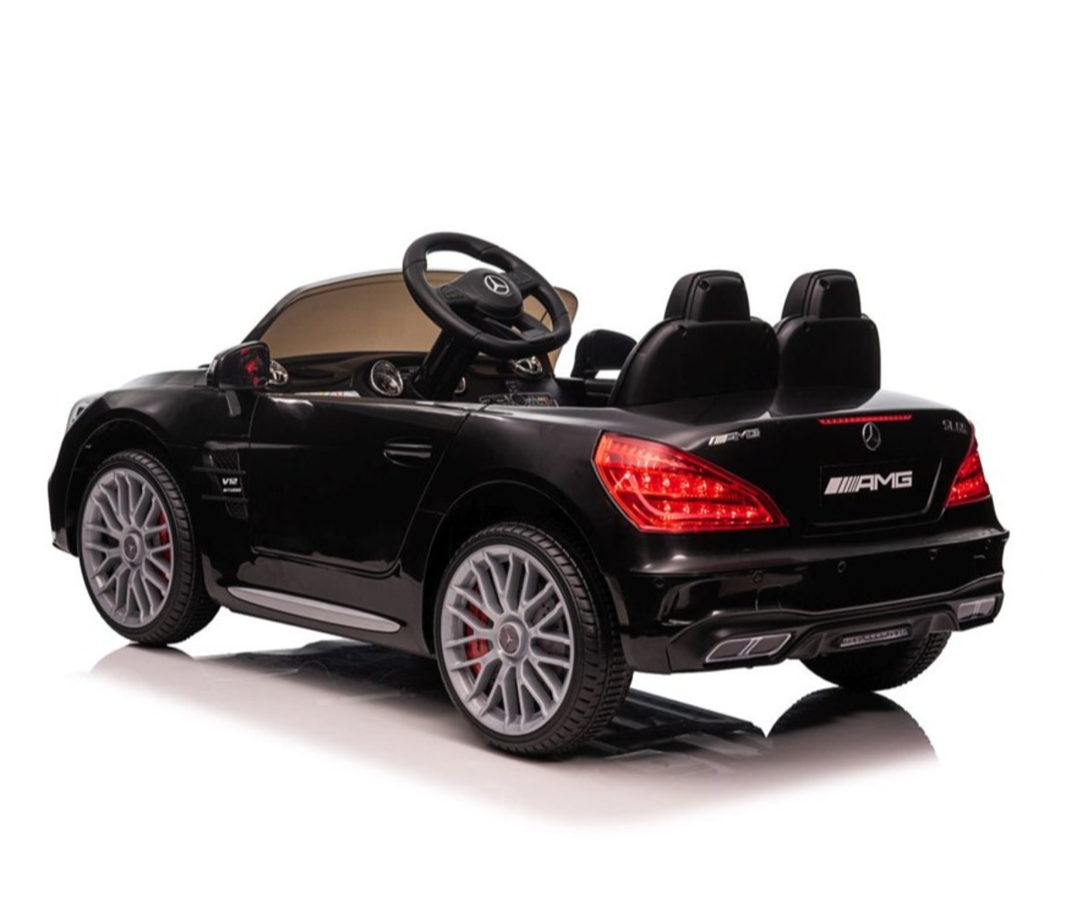 Laste elektriauto Mercedes SL65 S 12V - must tagakülg, millel on ilu ja jõud.