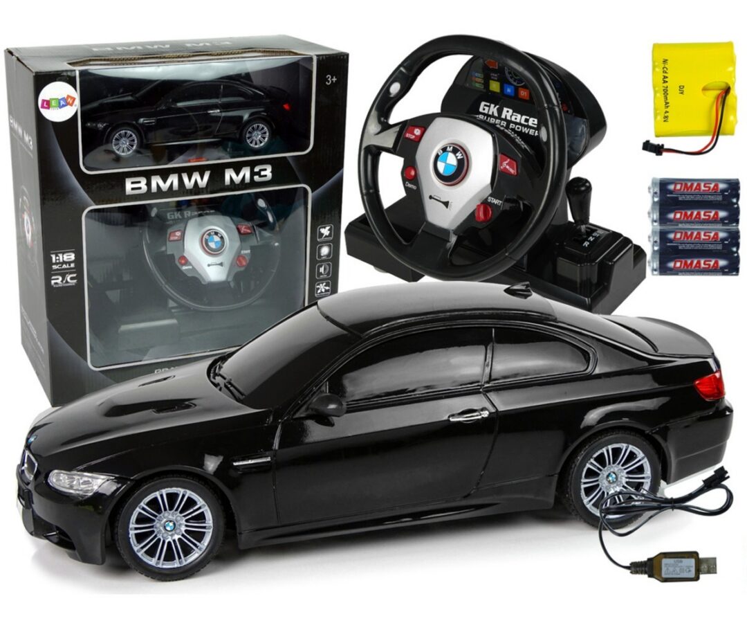 BMW M3 must puldiga juhtitav auto - 1:18 mudel koos rooliga ja pakendiga
