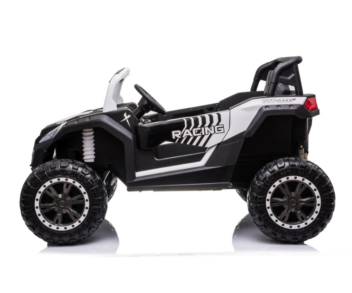 Laste elektriline buggy A032 2x200W must-valge 2-kohaline