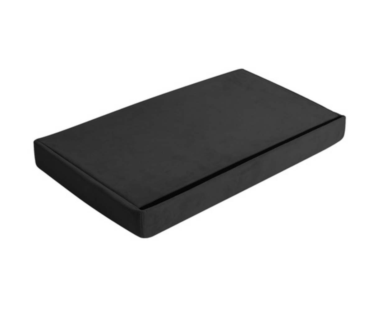 Tumba panipaigaga – kokkupandav, mustast velvetist XL suuruses