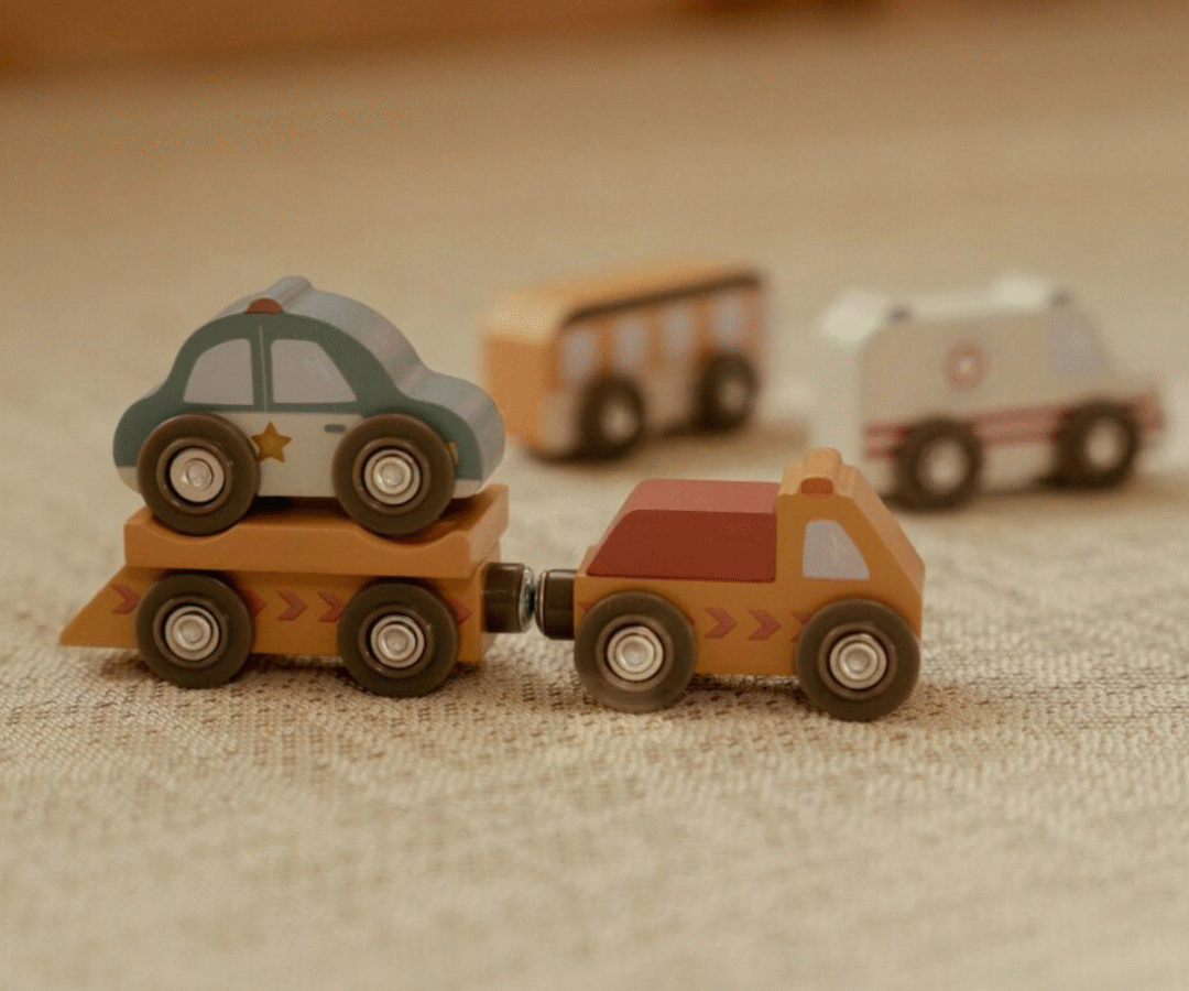 Little Dutch autode komplekt FSC koos veoauto ja politseiautoga