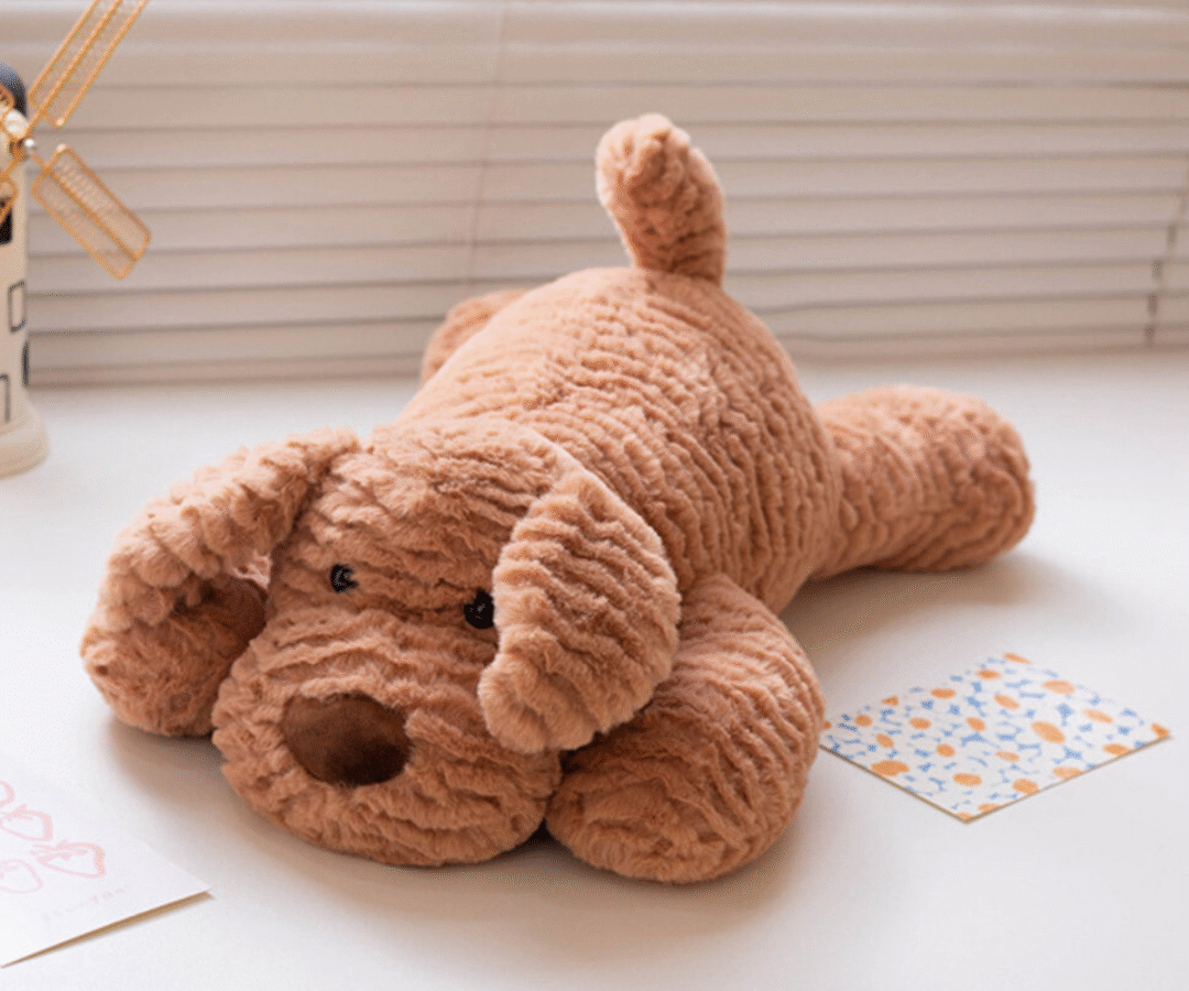 Pehme plushist koer mängimiseks ja kallistamiseks