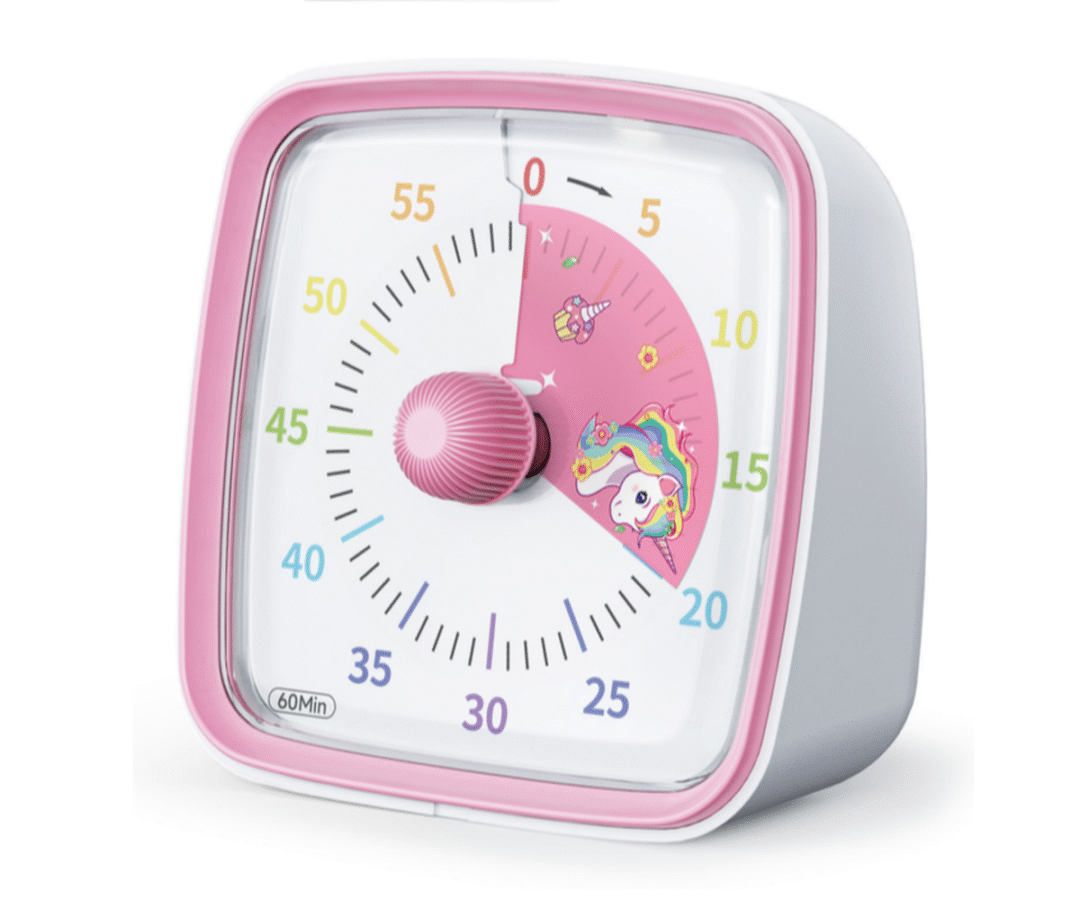 Äratus- ja valgusfunktsiooniga taimer Ükssarvikuga lähedalt vaadates, selged numbrid ja ükssarviku kujutis.