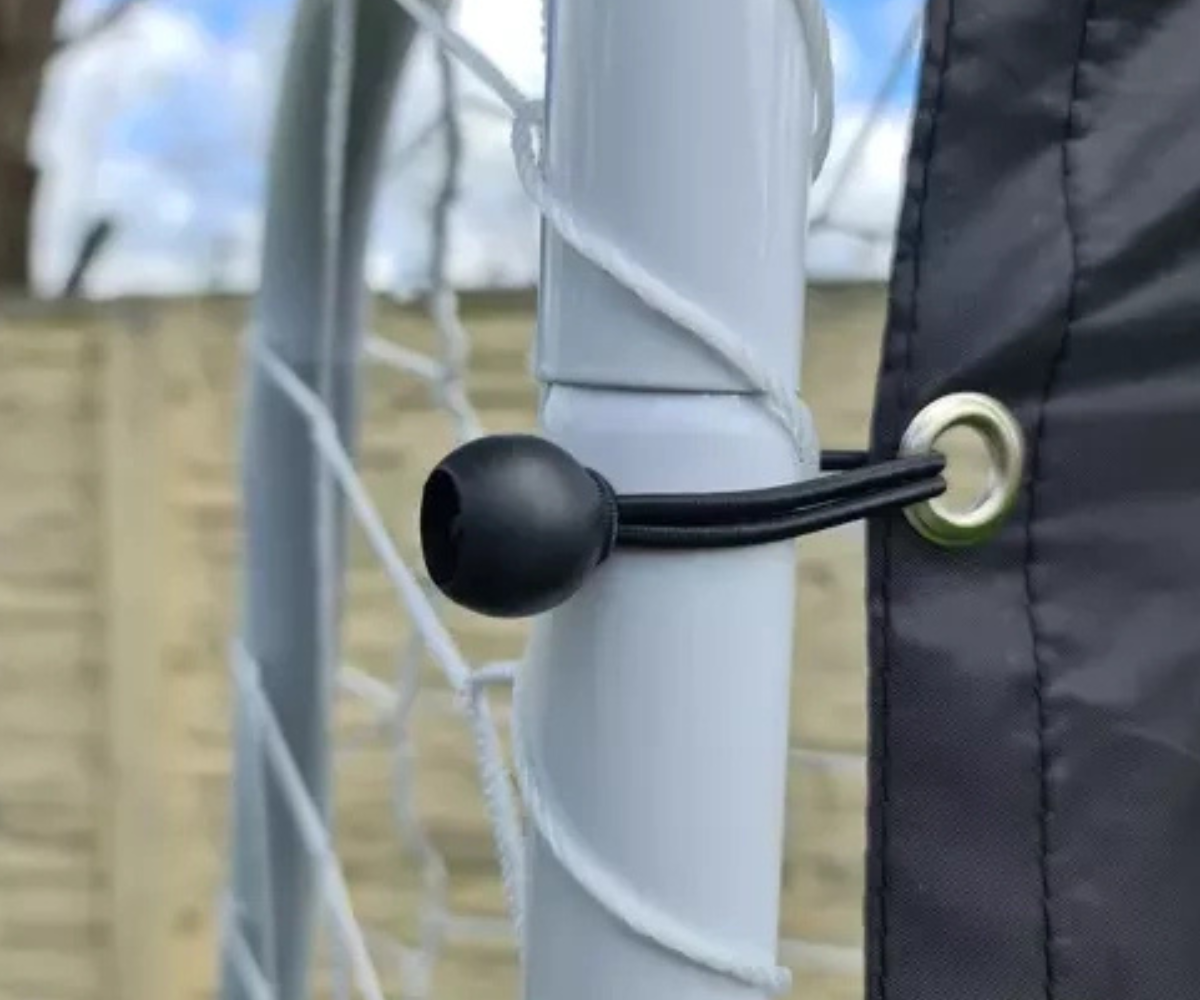 Stabiilne metallraamiga jalgpallivärav laste ja täiskasvanute mänguks