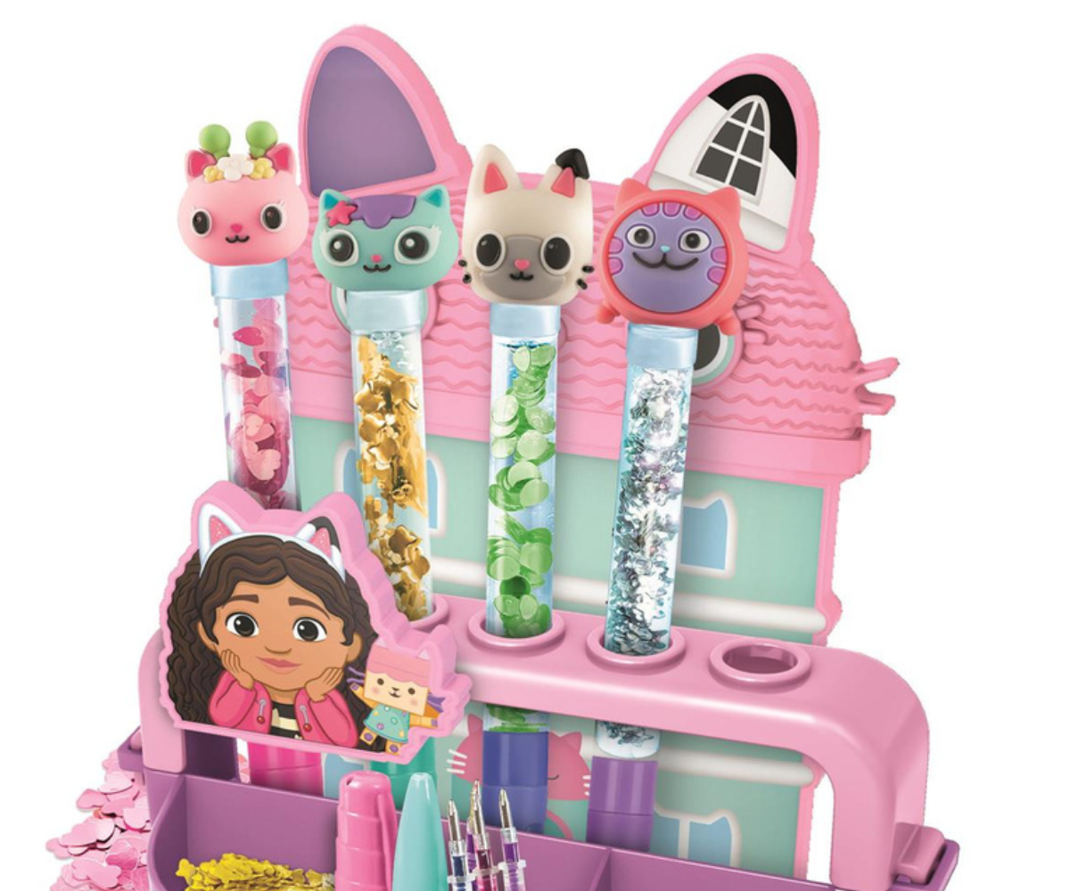 Gabby’s Dollhouse käsitöökomplekt värviliste tindisüdamike ja kleebistega