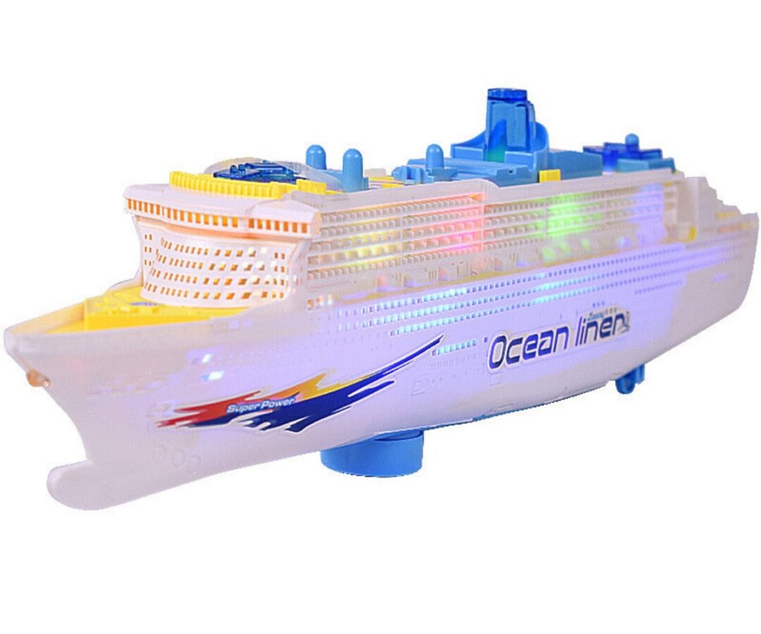 Reisilaev helide ja tuledega – Cruise Ship, värvilised tuled peal ja külgedel.