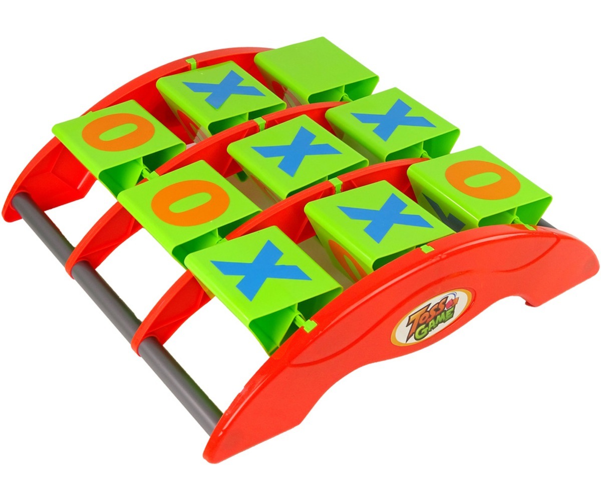 Pöörlevate X ja O sümbolitega mängupõhi lähivaates