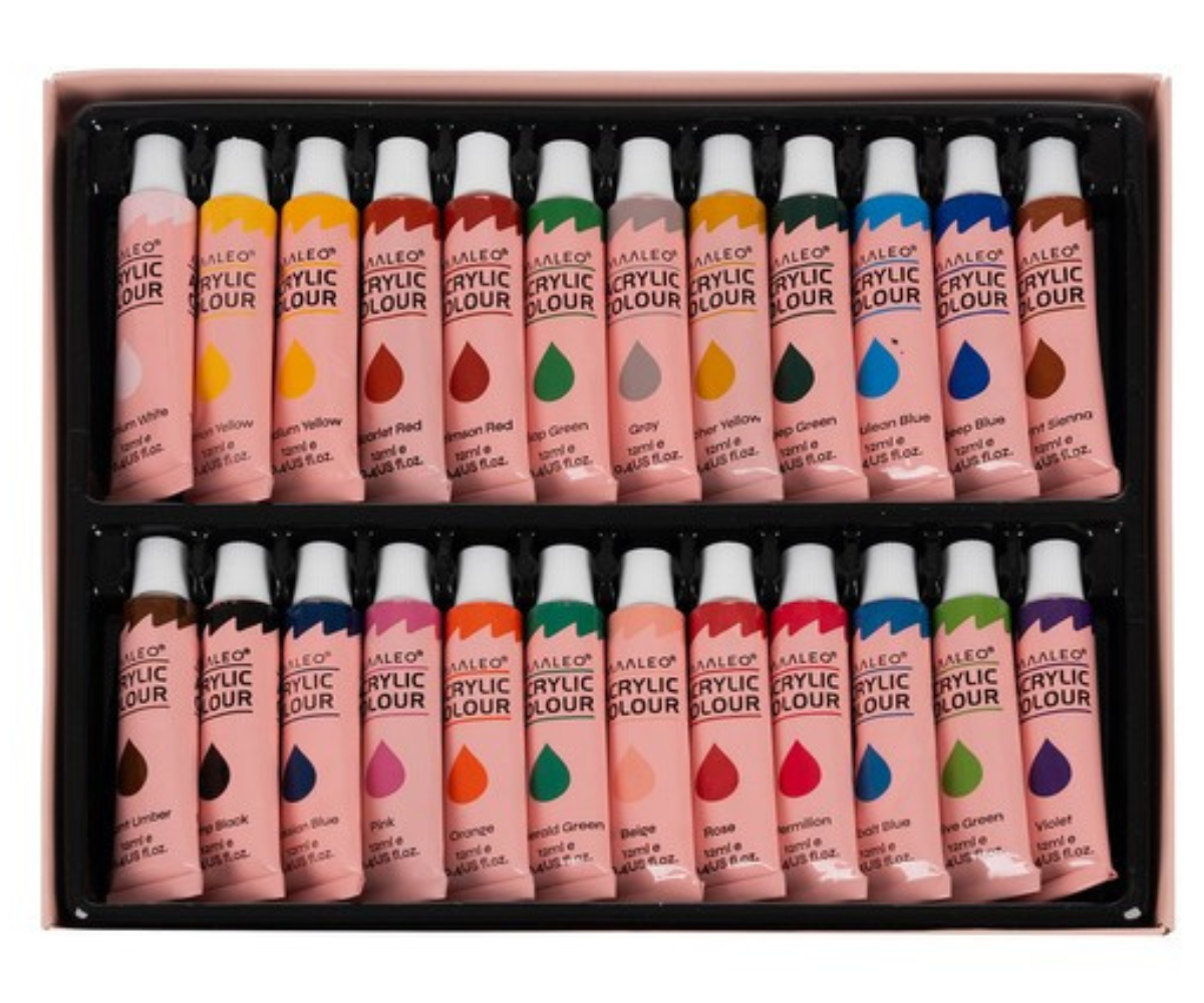 Akrüülvärvide 12 ml tuubid lähivaates, nähtavad värvinimetused ja toonid.