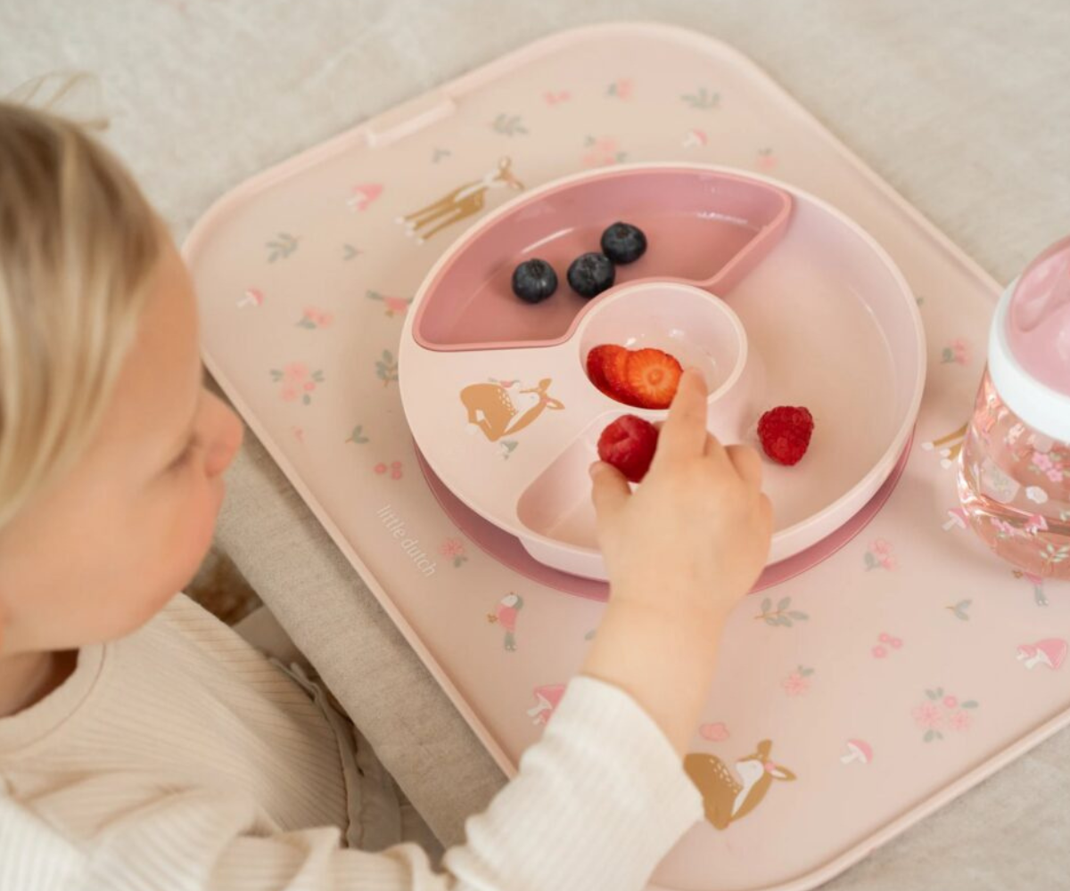 Lähedalt vaade Fairy Garden söögialuse libisemisvastasele rõngale.