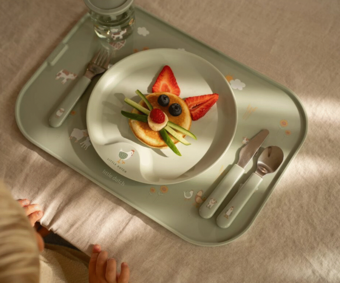 Taluteemalise illustratsiooniga Little Dutch söögialus lähivaates.