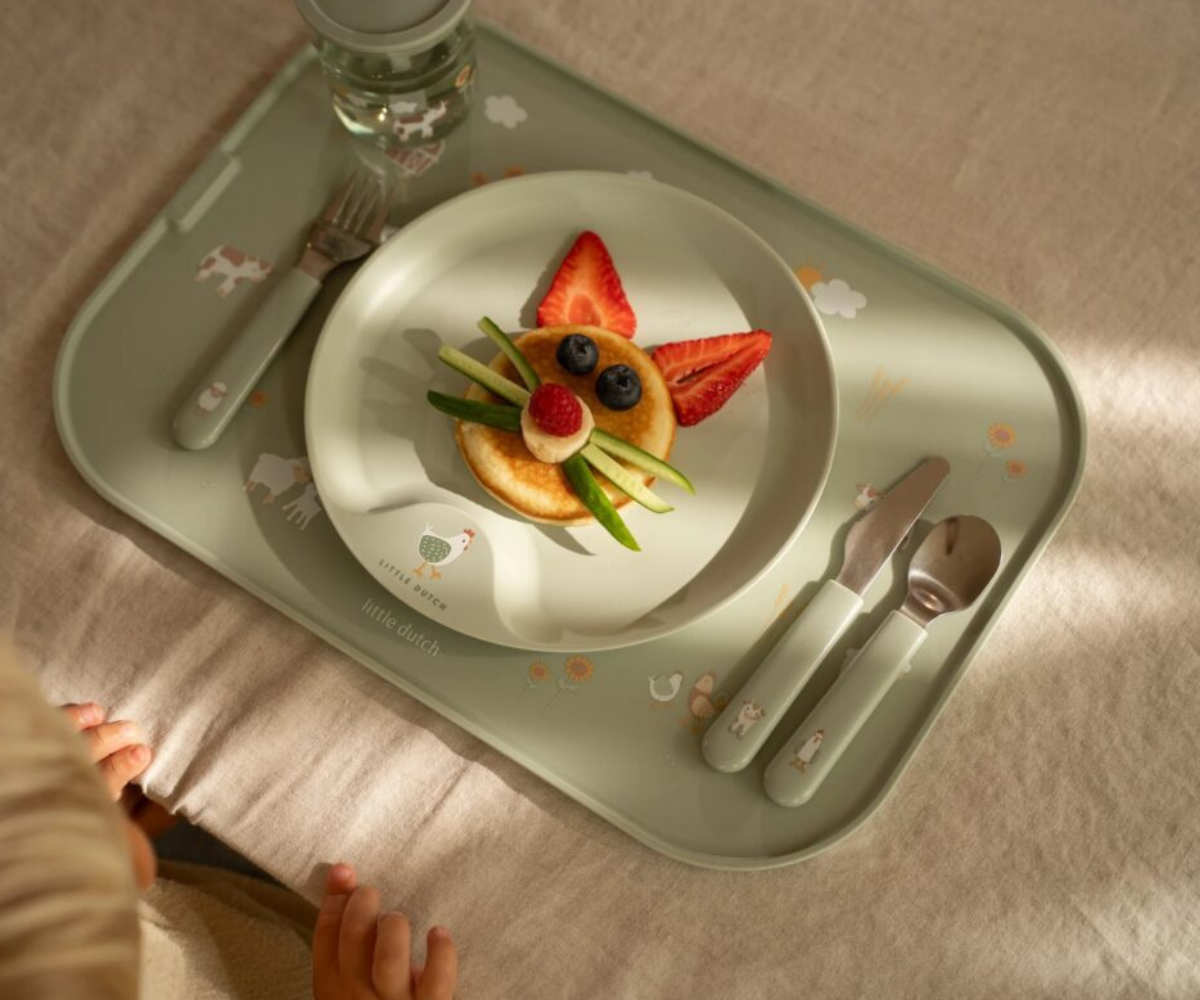 Taluteemalise illustratsiooniga Little Dutch söögialus lähivaates.