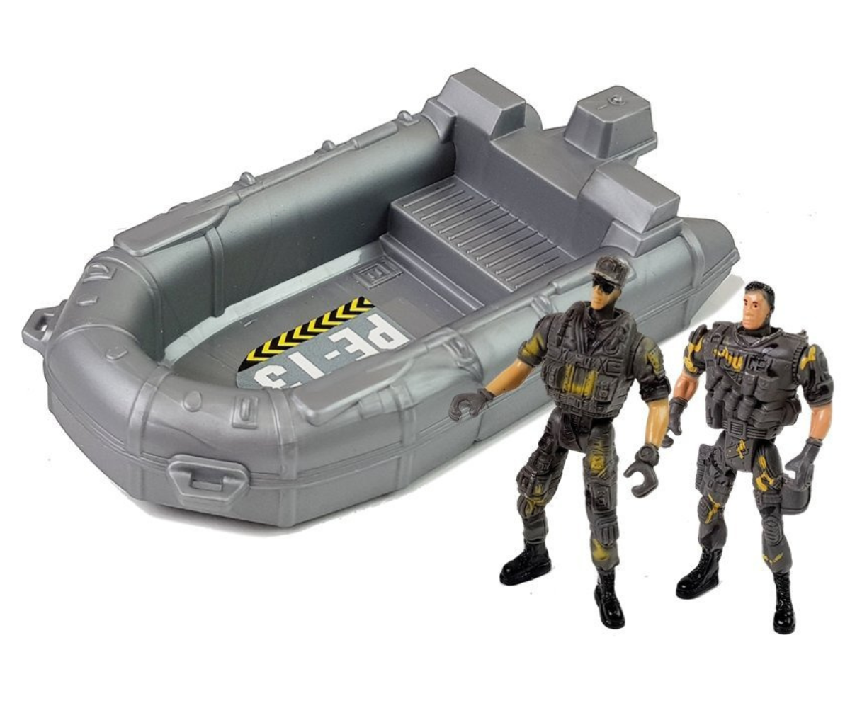 Laste sõjalaev pöörleva radari ja liigutatavate kahuritega