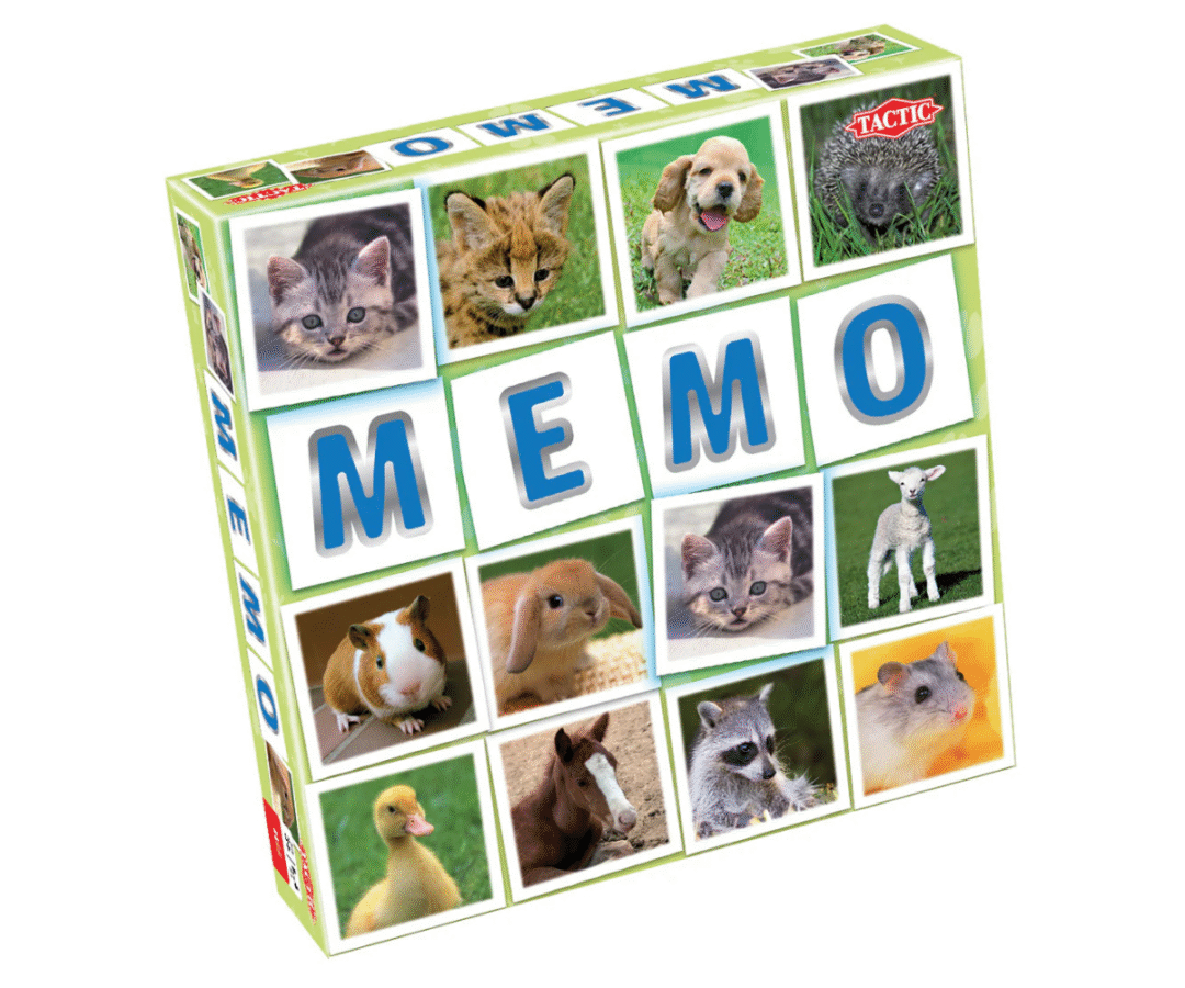 Lauamäng Memo Loomalapsed karp koos värviliste loomapiltidega.