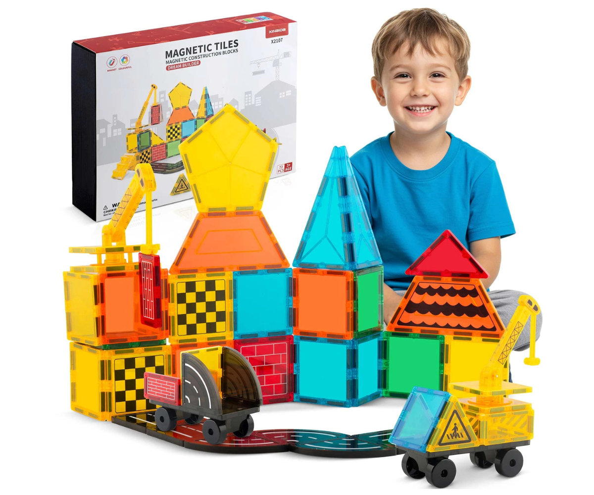 DIGE 72-osalise magnetklotside komplekt koos värviliste klotside ja veoautoga