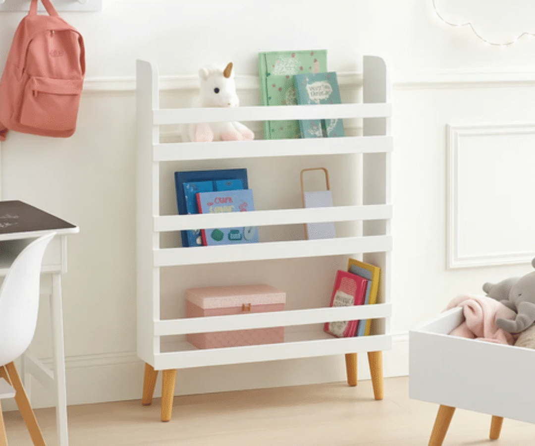 RUHHY valge laste riiul mänguasjade ja raamatute hoiustamiseks.