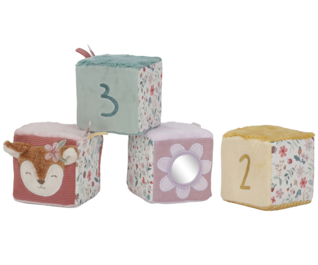 Little Dutch Fairy Garden pehmete klotside komplekt nelja klotsiga.