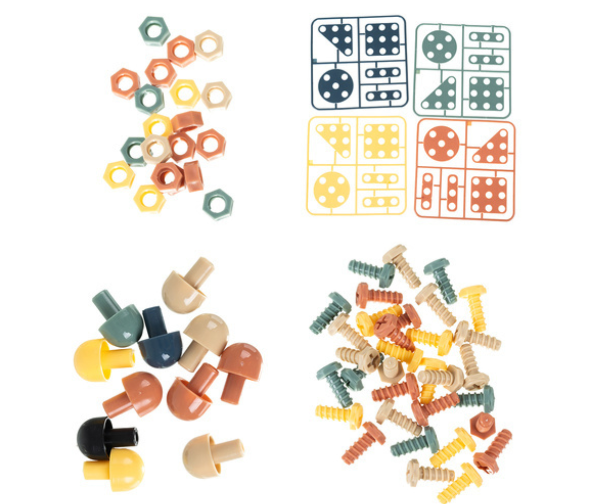 Iso Trade kosmose ehituskomplekti tarvikud ja tööriistad.