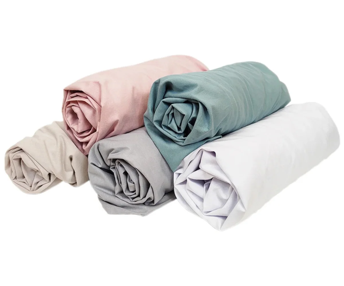 Beež kummiga voodilina 120x200 cm puuvillast madratsil