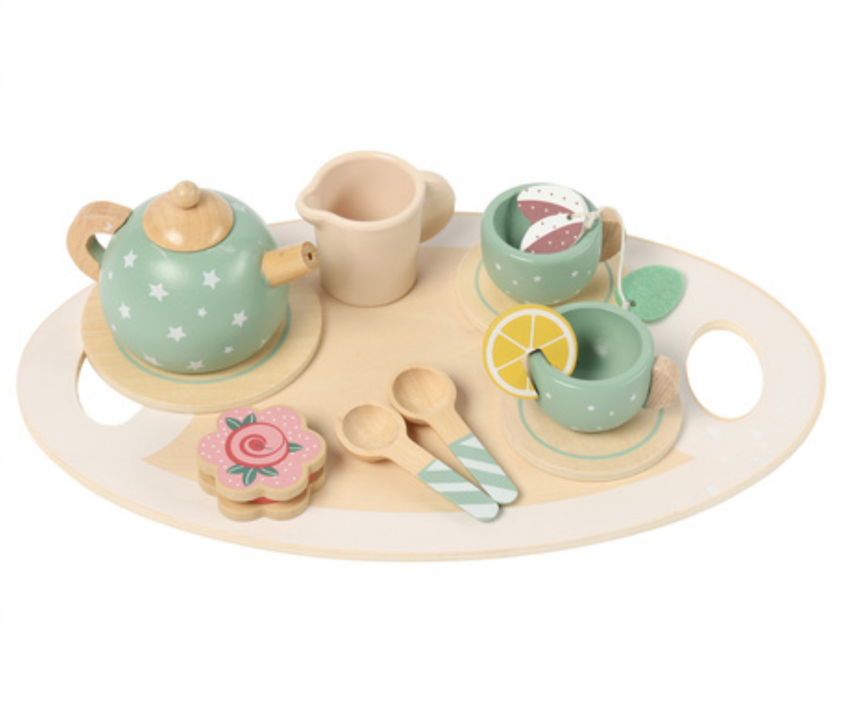 Kruzzeli teekomplekt koogialusega kingipakendis.