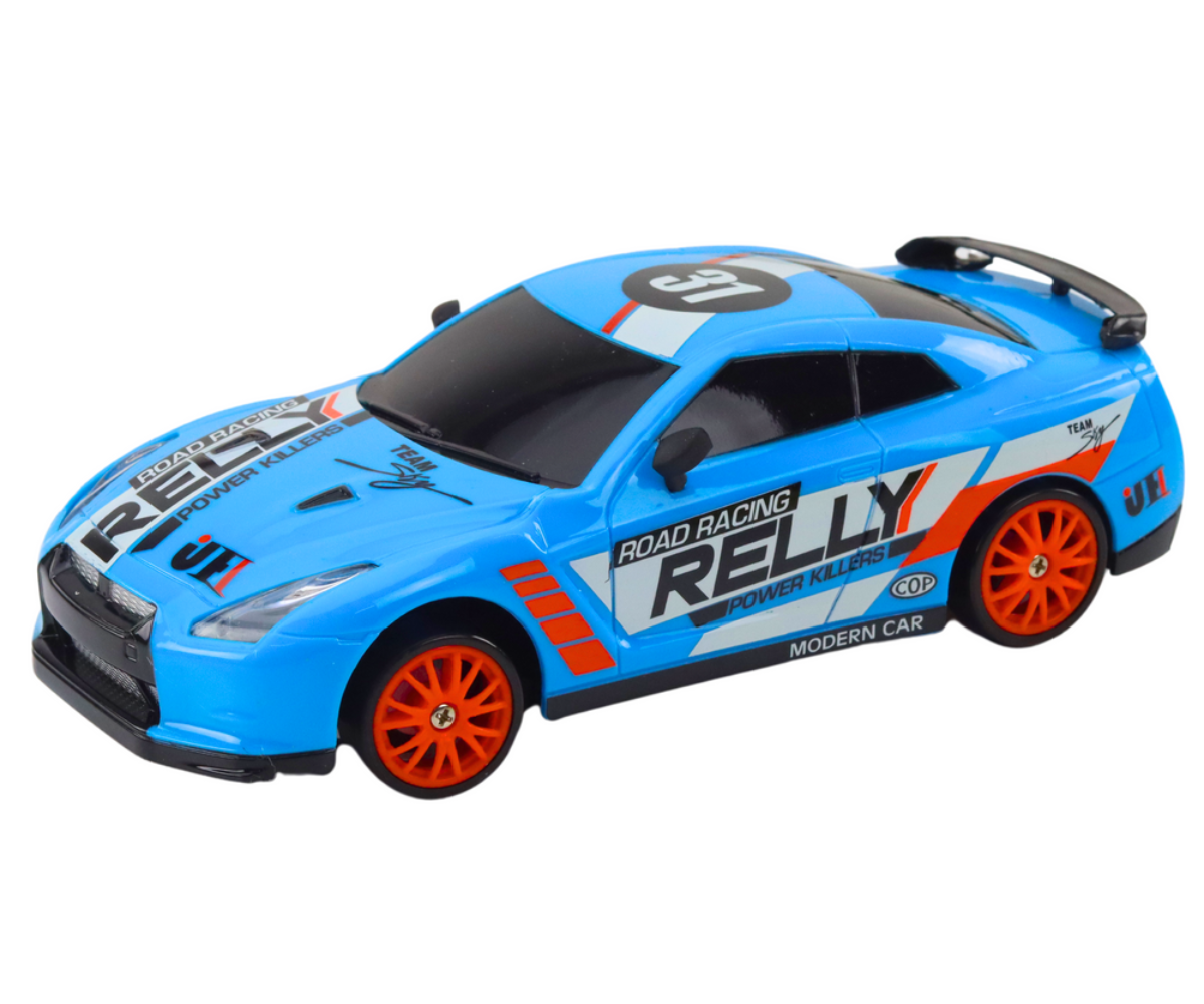 Kaugjuhitav sportauto driftirataste ja puldiga