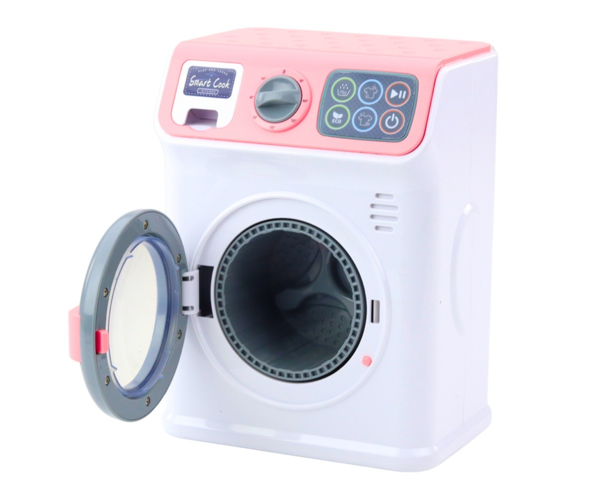 Avatud uks, mängupesumasin lastele pöörleva trumliga.