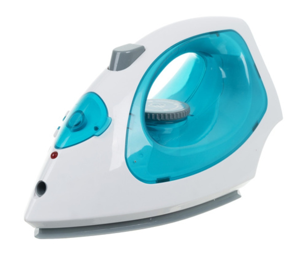 Laste interaktiivne triikraud heliefektidega – ISO TRADE, detailne nurga vaade.