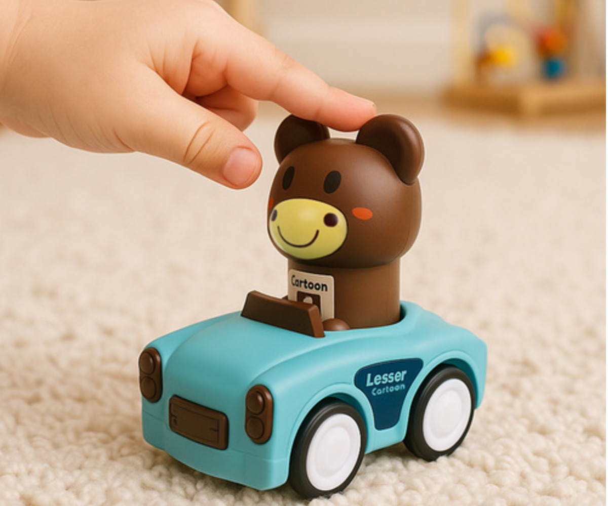 Sensoorse mänguautod loomadega 4in1 – värvilised sõidukid, laps mängib mänguasjaga