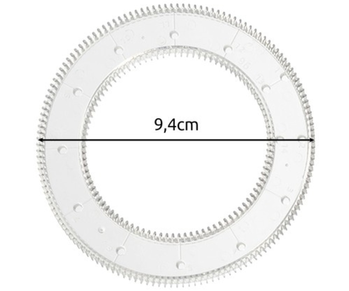 Spirograafi ratas, mille diameeter on 9,4 cm, kuulub Loov joonistuskomplekti.