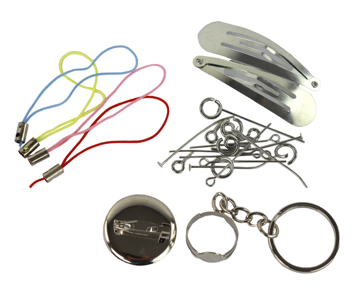 Vahendid ja tarvikud, mis kuuluvad Loomingulisse plastiliinikomplekti 24 värvi ja tarvikutega