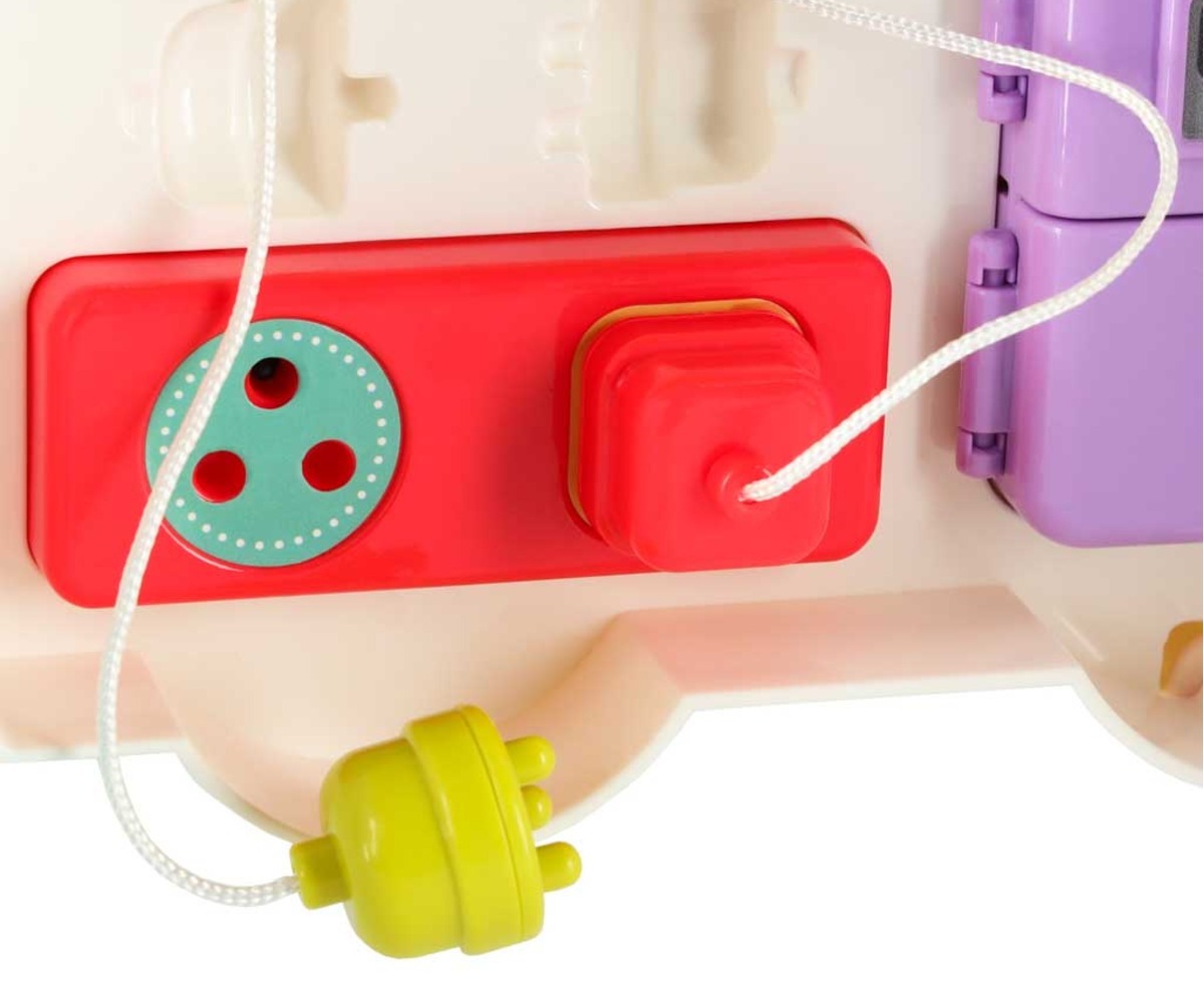 Interaktiivne tegelustahvel kohvris – heli ja valgusega, näidates erinevaid nuppe ja ühendusi.