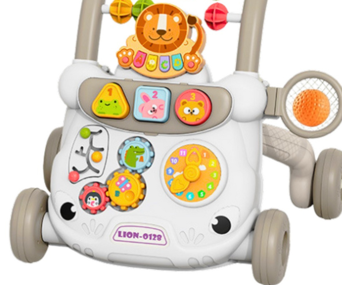 Detailne vaade mängupaneelile koos klaveri ja pöörlevate elementidega.