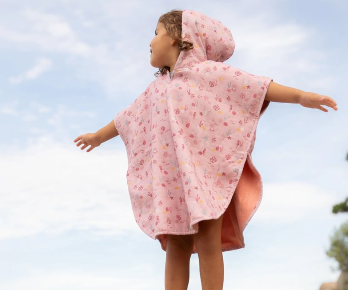 Orgaanilisest puuvillast laste pontšo rätik kapuutsiga