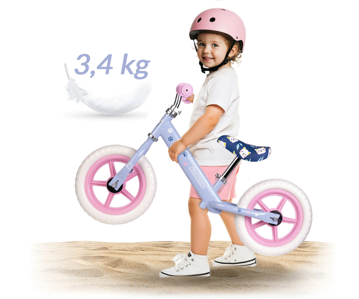 EVA rehvid sobivad sõitmiseks murul ja asfaldil.