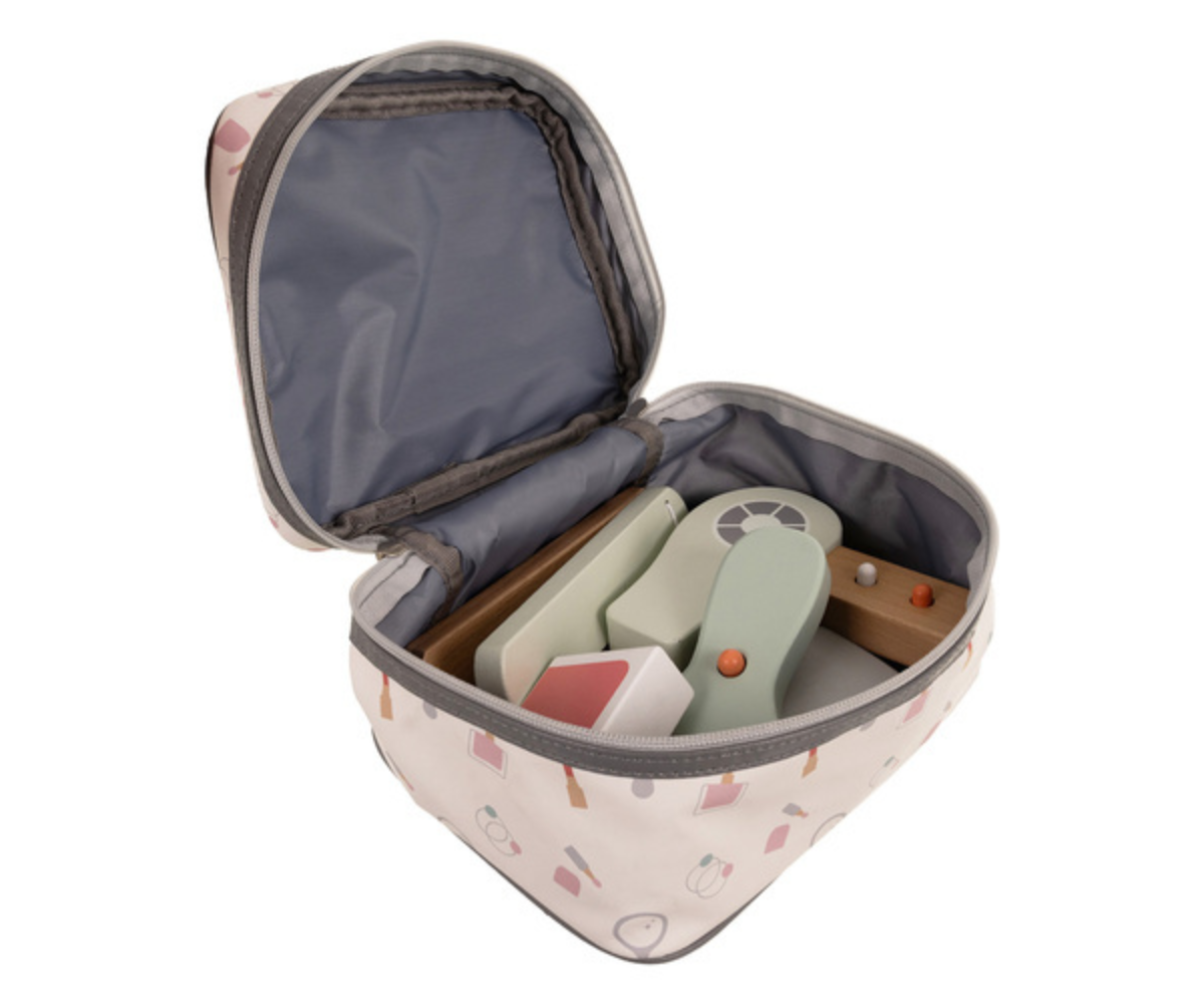 Ohutu puidust kosmeetikakomplekt väikesele iluhuvilisele