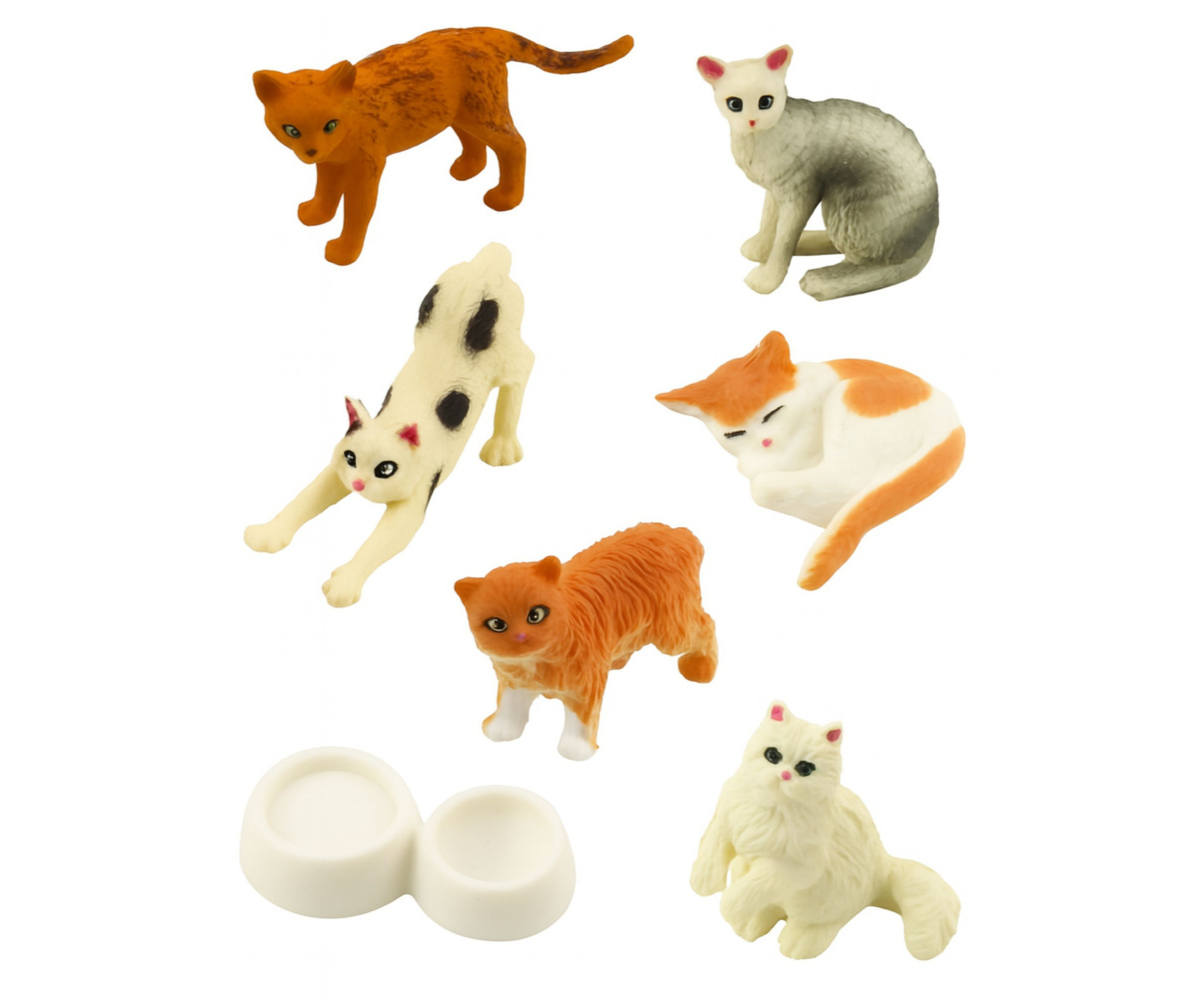 Realistlikud kodukassi tõugu figuurid mattviimistlusega.