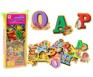 Avatud puidust karp, kus kõik 26 magnetit on korrastatult sees